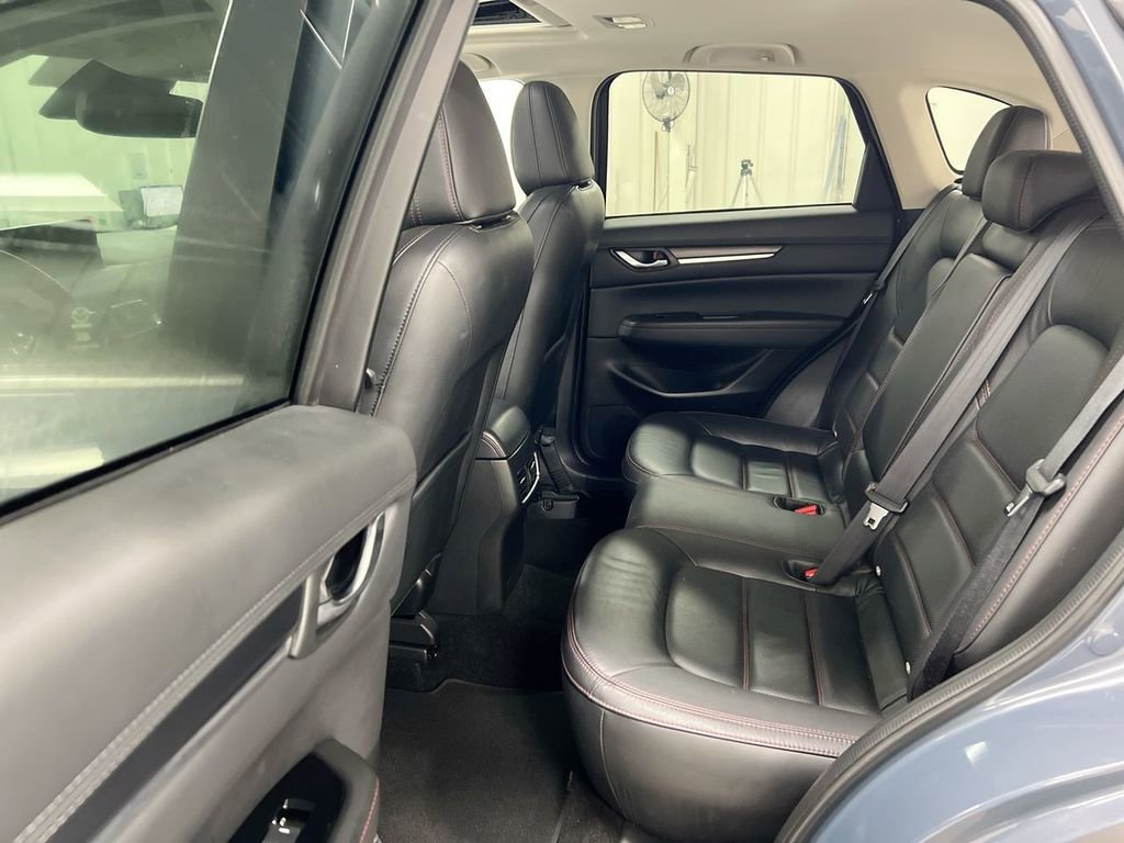 Used 2024 MAZDA CX-5 Carbon Edition image 23