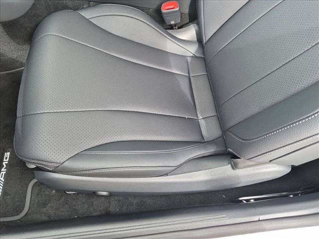New 2027 Mercedes-Benz CLE 300 4MATIC Coupe image 4