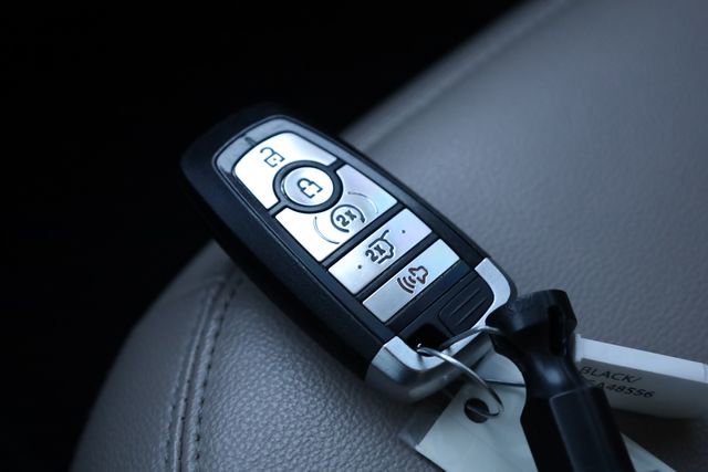 Used 2022 Ford Explorer Limited image 37