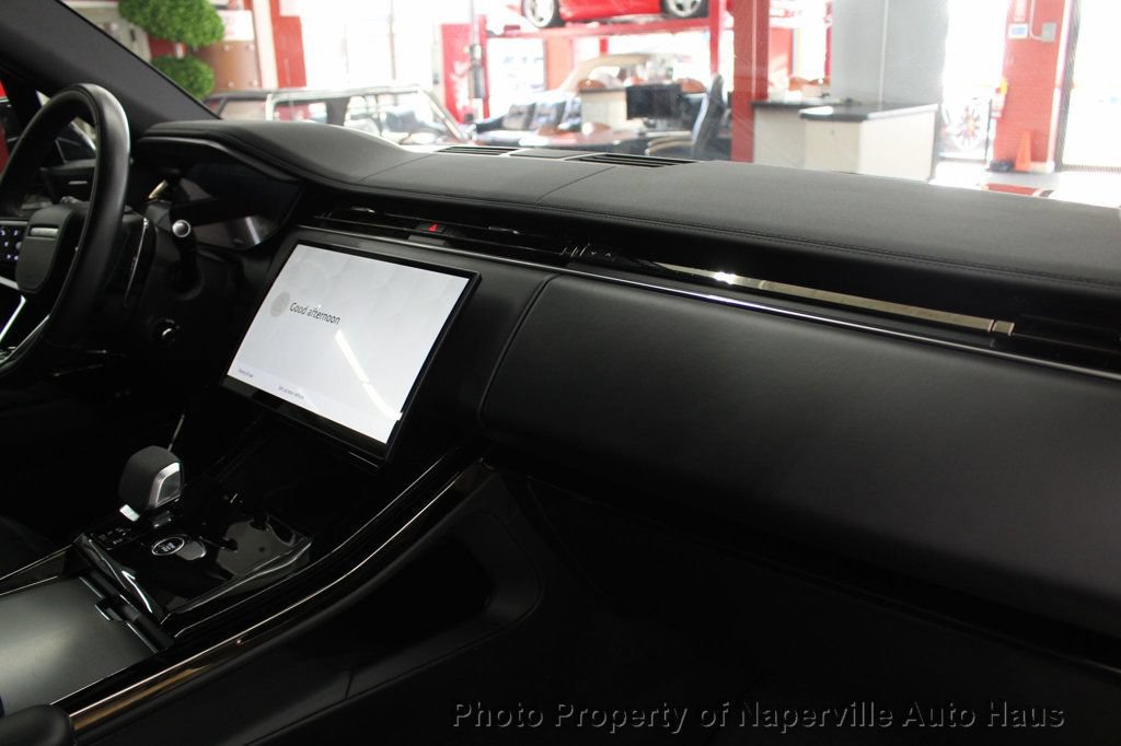 Used 2025 Land Rover Range Rover Sport SE AWD/4WD image 44