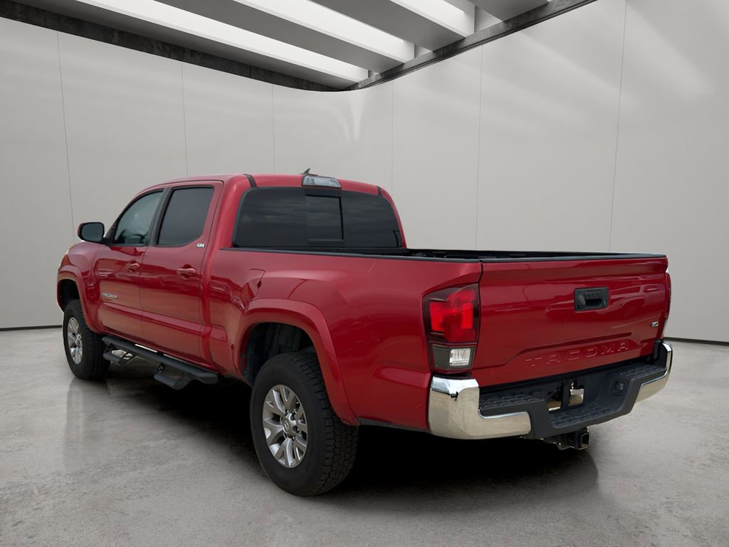 Used 2019 Toyota Tacoma SR5 RWD image 3