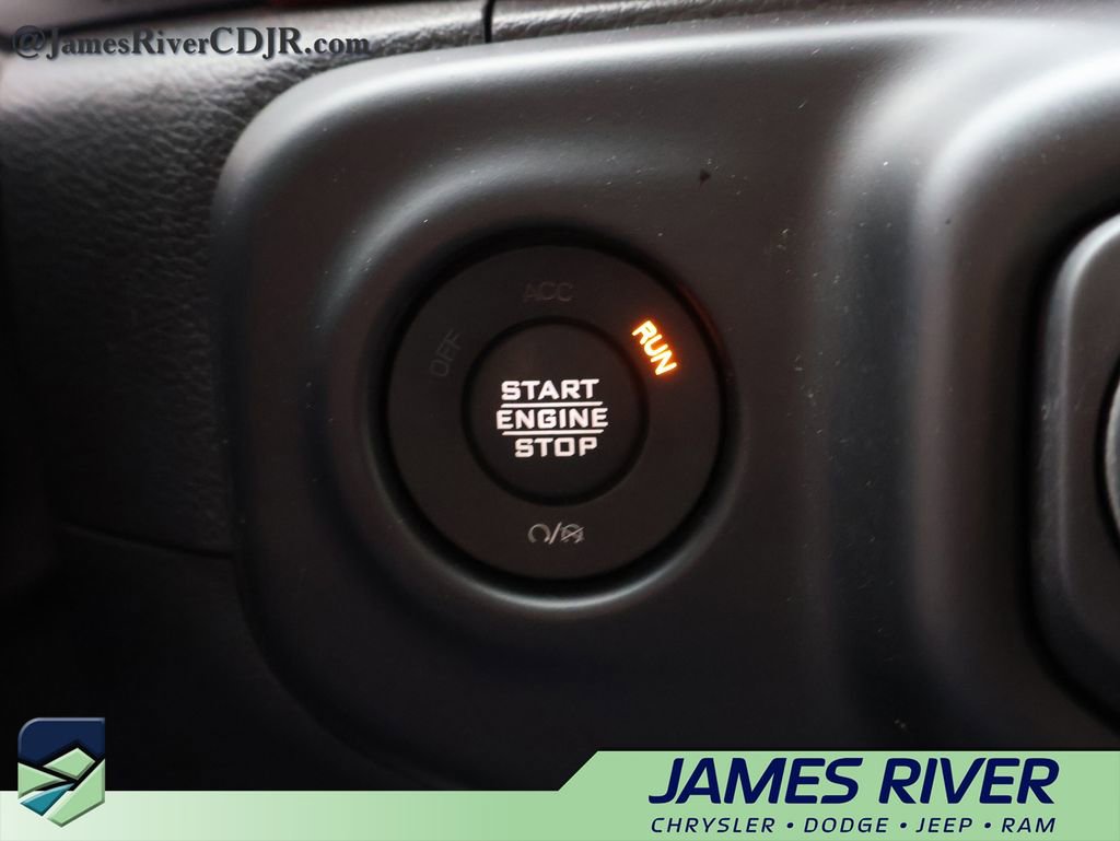 Used 2023 Jeep Gladiator Rubicon w/ Cold Weather Group image 31