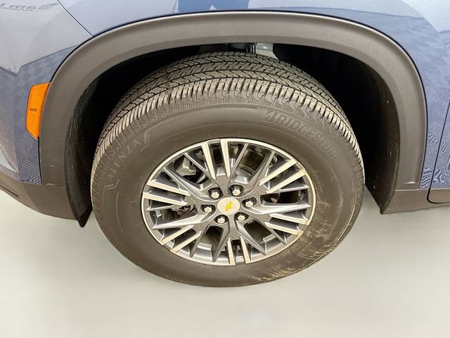 Used 2024 Chevrolet Traverse LT w/ LPO, Cargo Package image 34