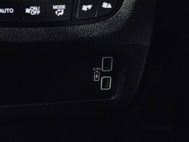 Used 2022 Honda Pilot EX-L image 25