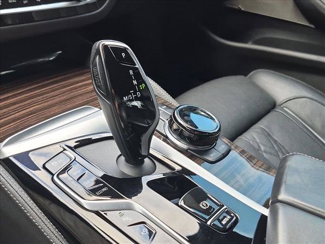 Used 2021 BMW M550i xDrive w/ Executive Package AWD/4WD image 12