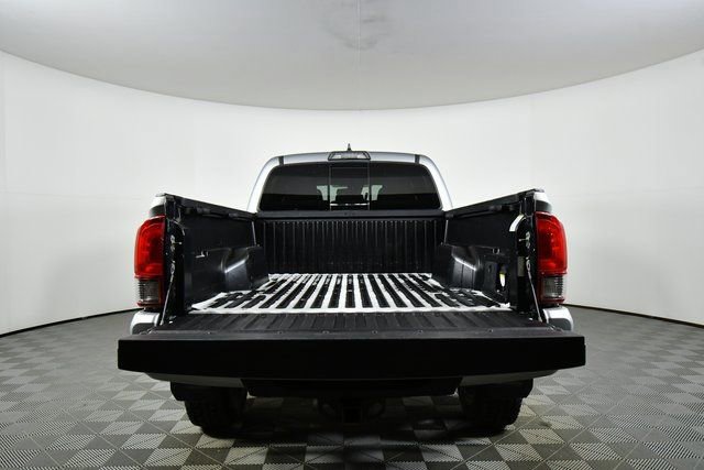 Used 2019 Toyota Tacoma TRD Sport image 25