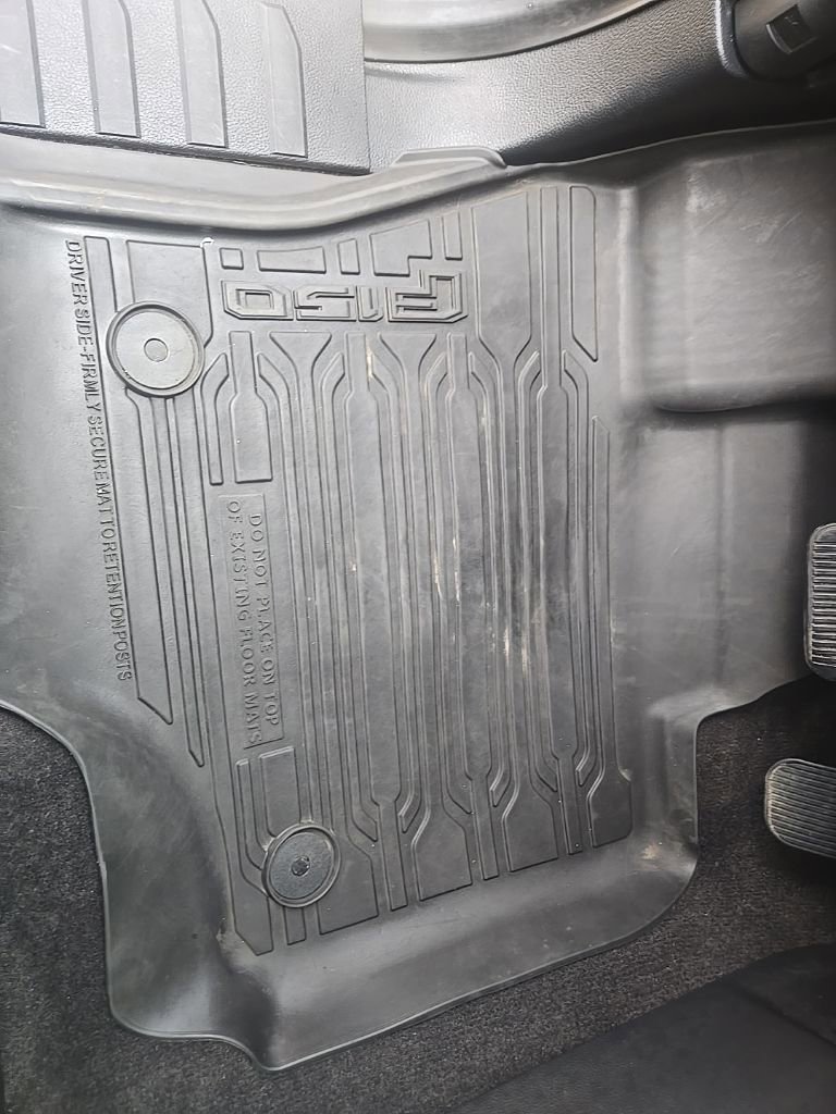 Used 2020 Ford F150 Lariat w/ Equipment Group 502A Luxury image 16