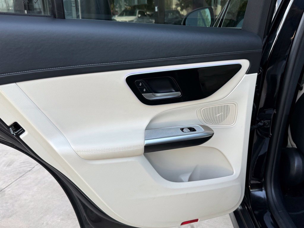 Certified 2024 Mercedes-Benz GLC 300 4MATIC image 24