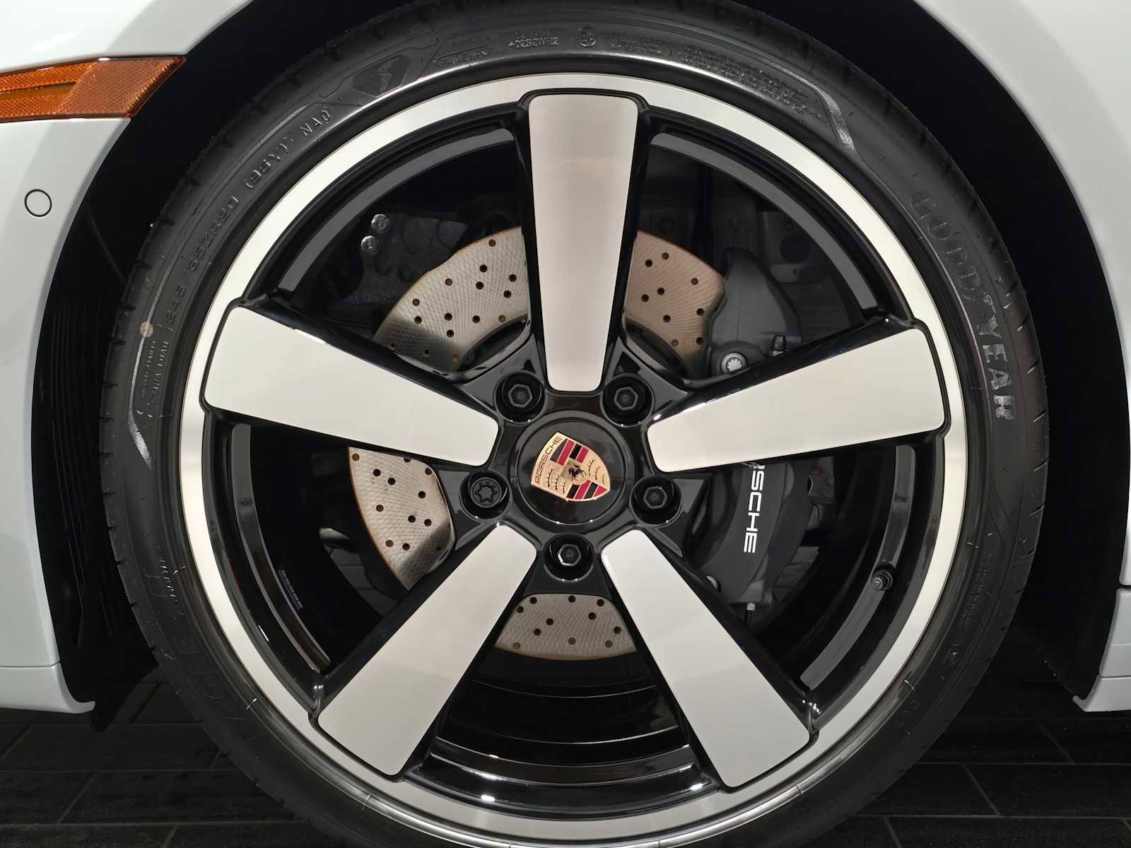 New 2026 Porsche 911 Carrera image 11