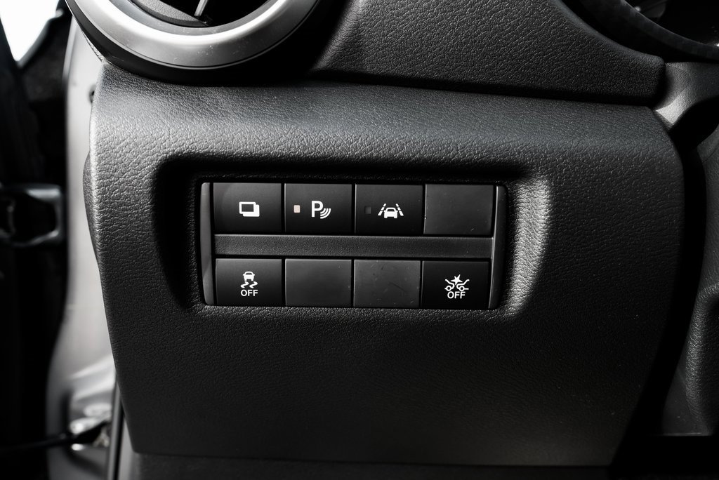 New 2025 Nissan Versa S w/ Trunk Package image 18