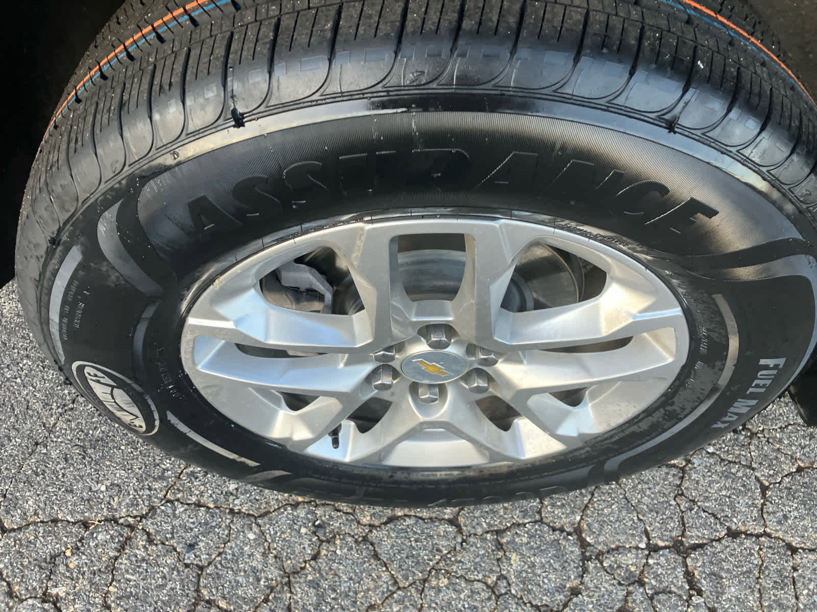 Used 2021 Chevrolet Traverse LT image 12