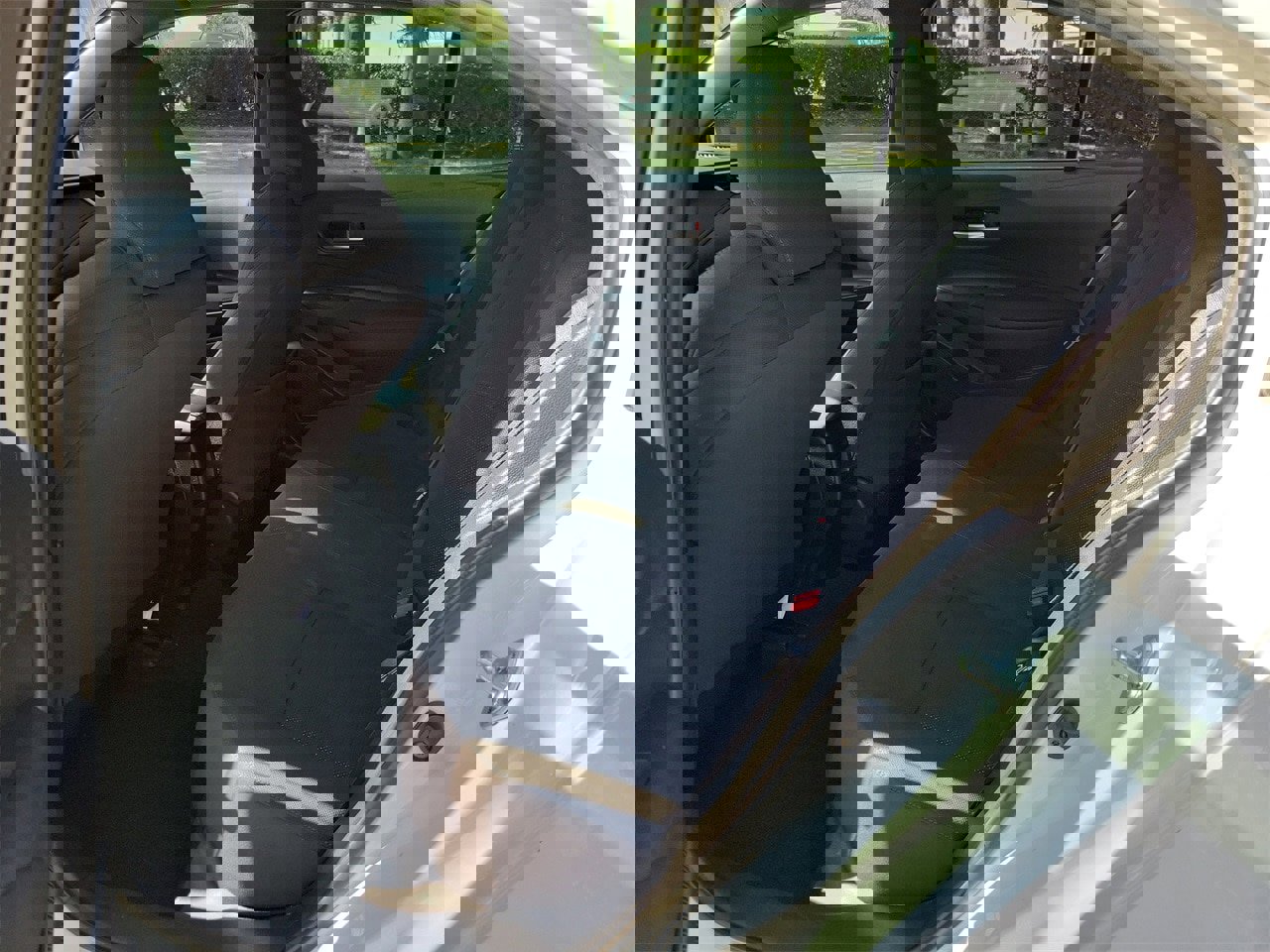 Used 2021 Toyota Corolla SE image 10