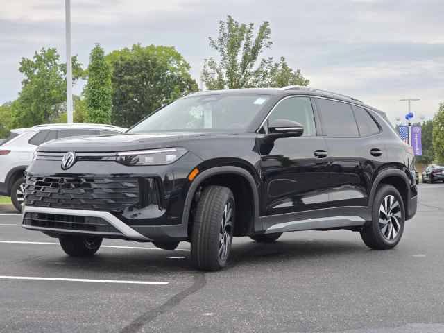 New 2026 Volkswagen Tiguan S AWD/4WD image 11