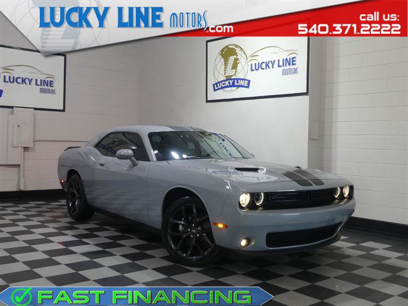 Used 2021 Dodge Challenger SXT w/ Blacktop Package RWD image 1