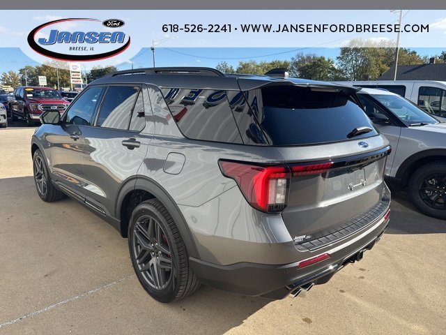 New 2026 Ford Explorer ST image 4