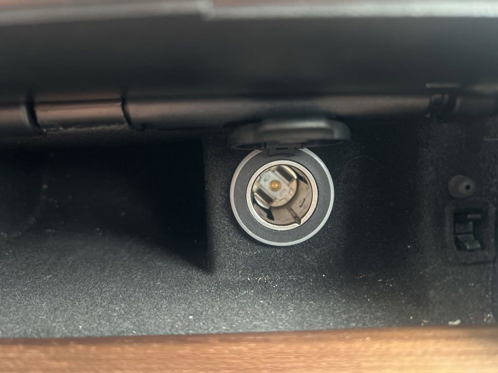 Used 2019 Chrysler 300 C w/ Sun, Sound & Nav Package image 21