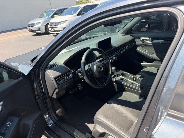 Used 2025 Honda Civic Sport image 9