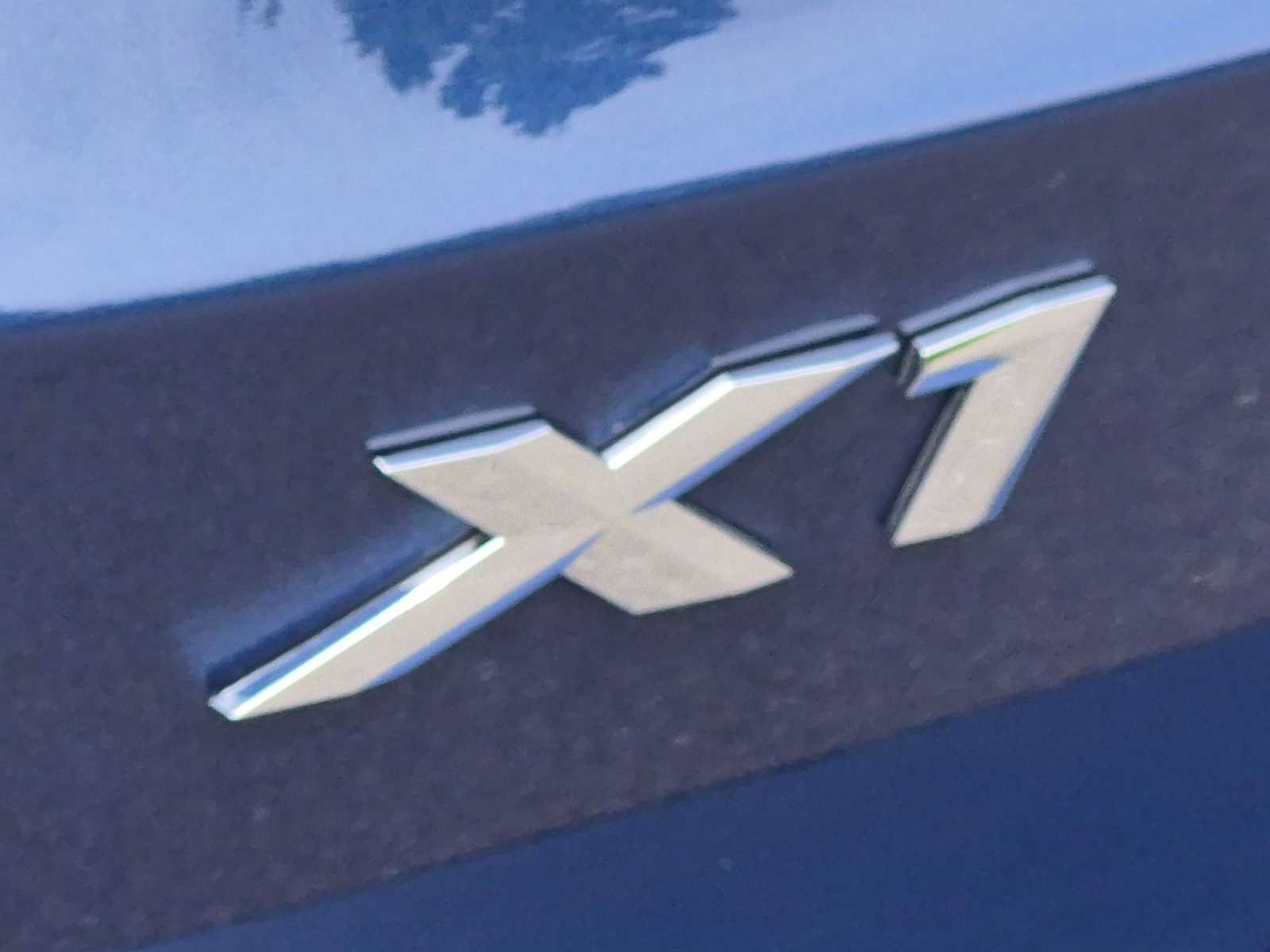 Used 2024 BMW X1 xDrive28i w/ Technology Package AWD/4WD image 12