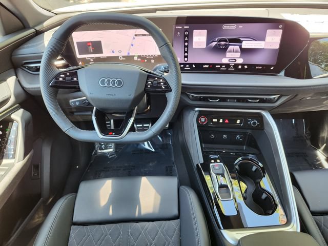New 2026 Audi SQ5 Premium AWD/4WD image 24