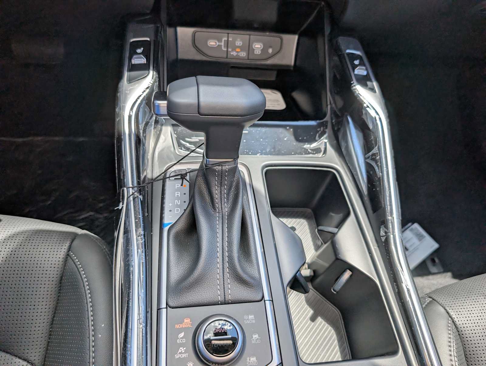 New 2026 Kia Sorento S AWD/4WD image 24