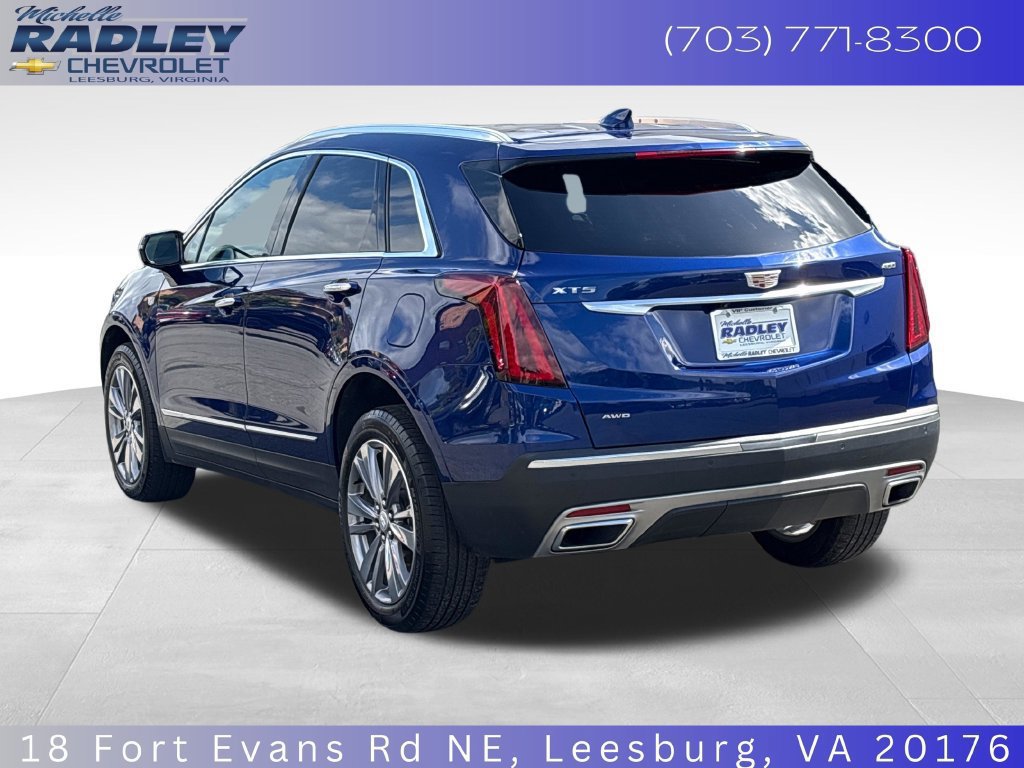 Used 2025 Cadillac XT5 Premium Luxury AWD/4WD image 3