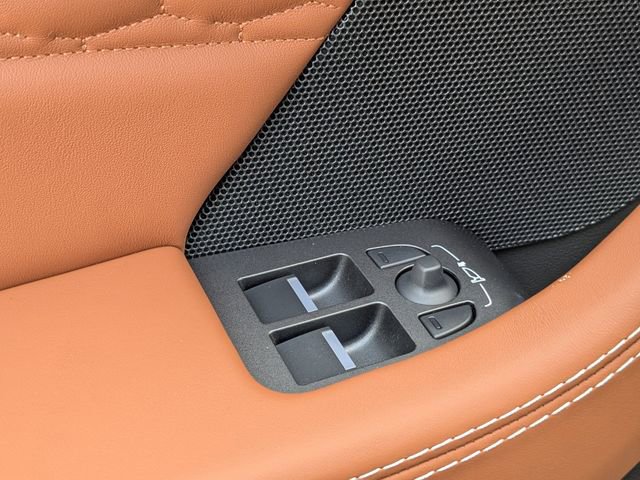 New 2024 Jaguar F-TYPE R image 26