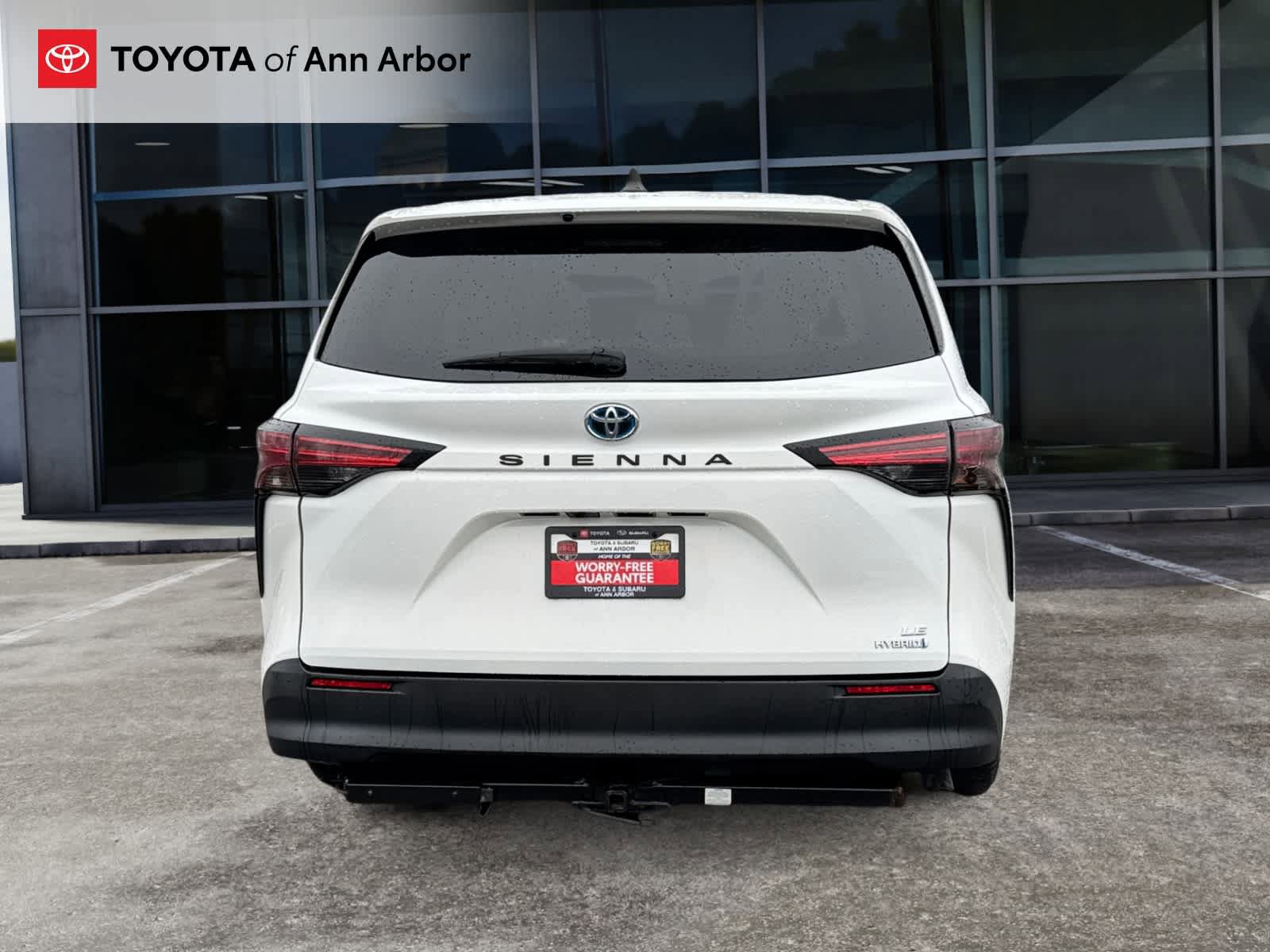 Used 2021 Toyota Sienna LE FWD image 9