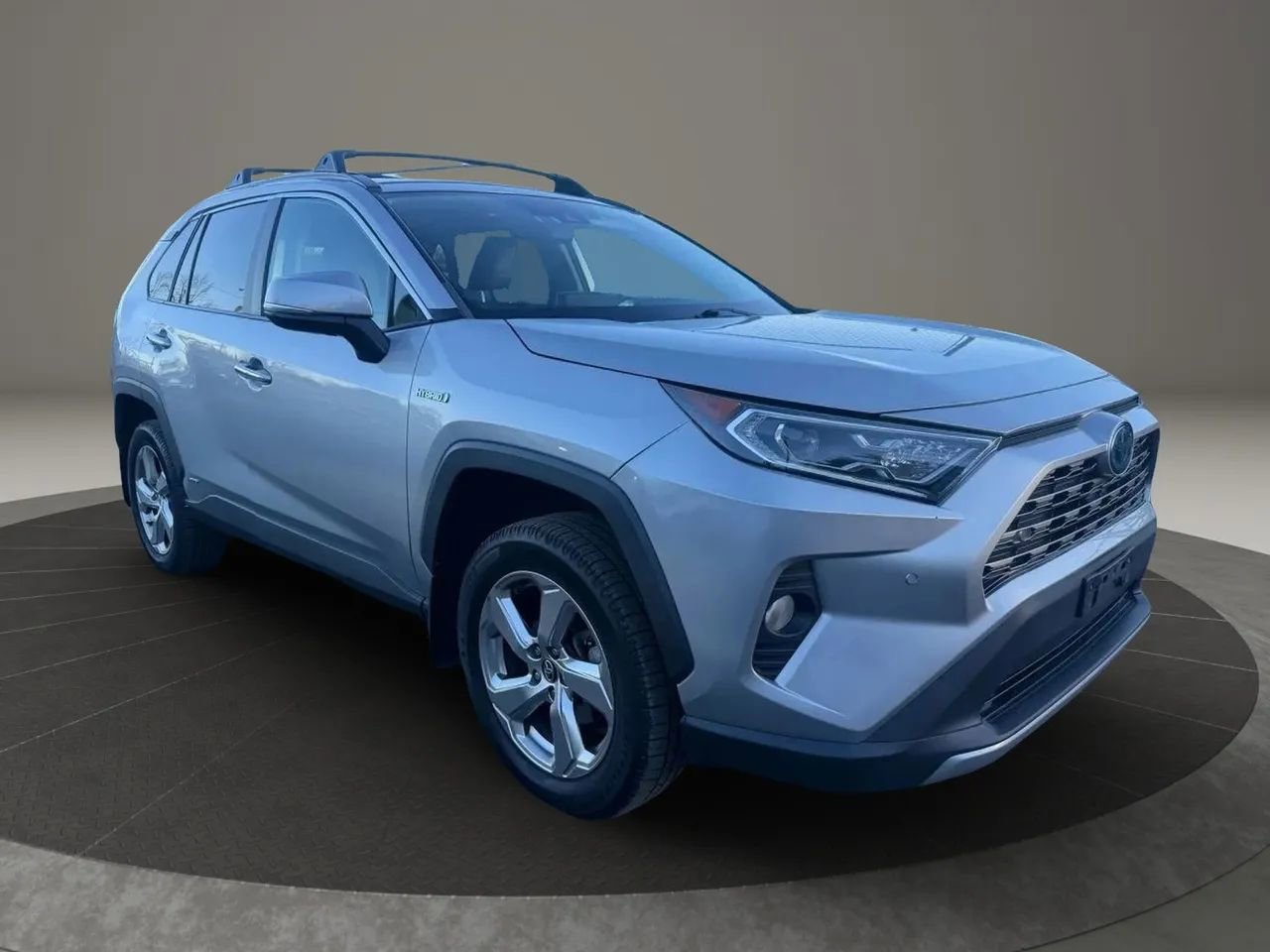 Used 2020 Toyota RAV4 Limited w/ Limited Grade Weather Package image 3
