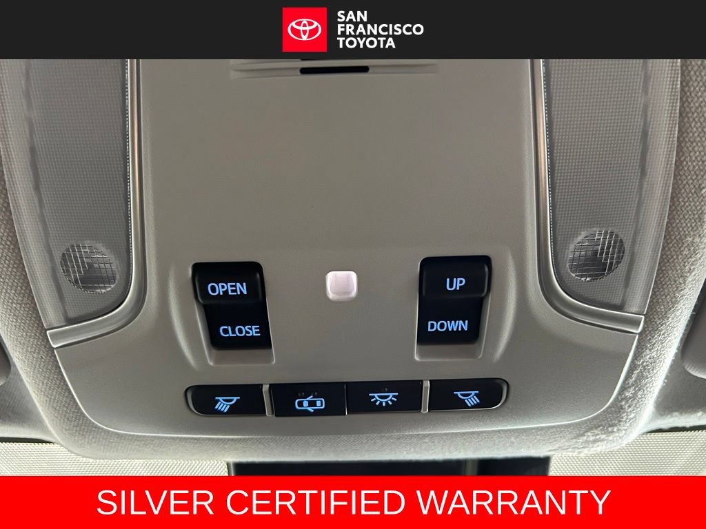 Certified 2016 Toyota Prius Four w/ Advanced Technology Package FWD image 29