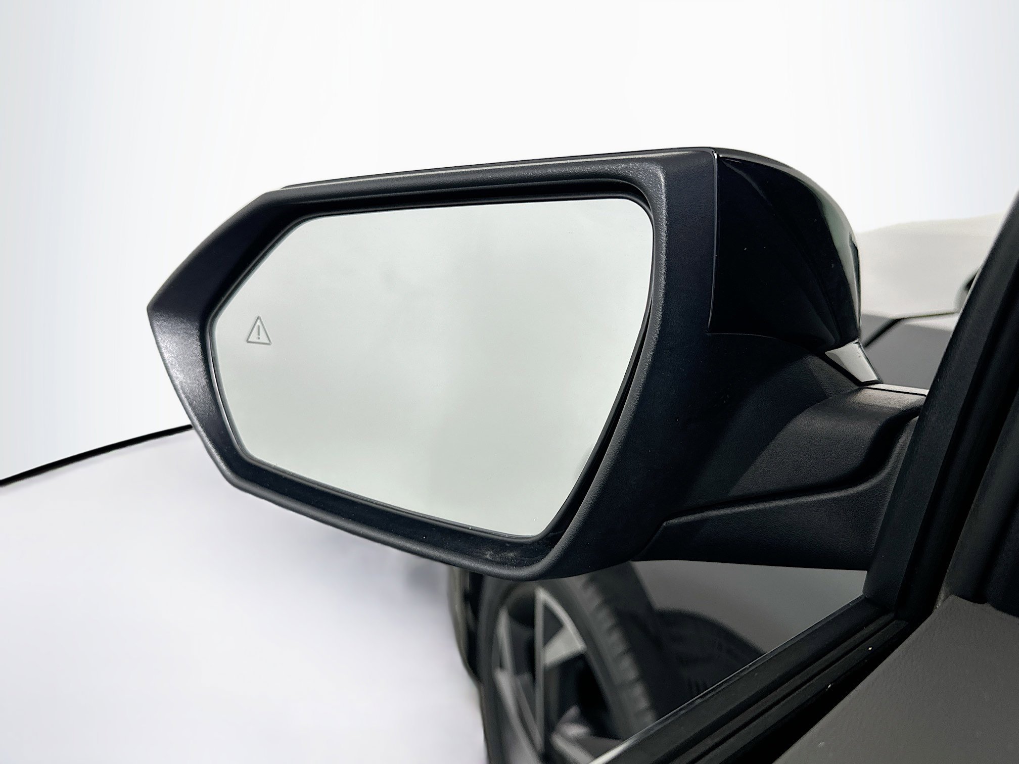 Used 2025 Hyundai Elantra SEL FWD image 16