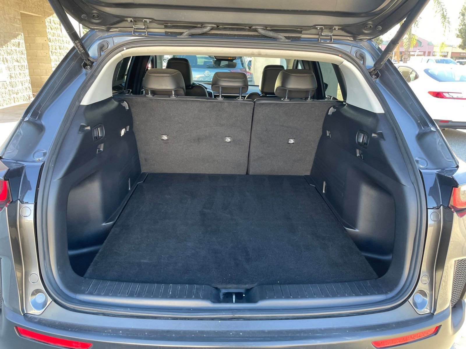 Used 2025 MAZDA CX-50 AWD 2.5 S w/ Preferred Package image 32