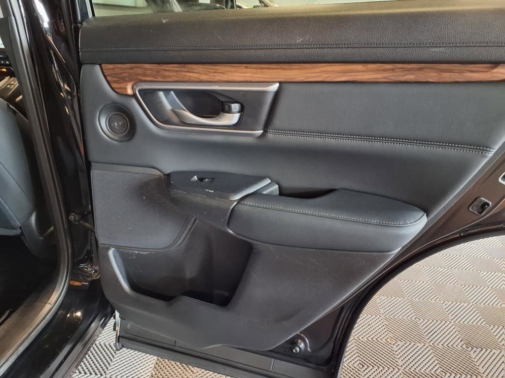 Used 2022 Honda CR-V Touring image 12
