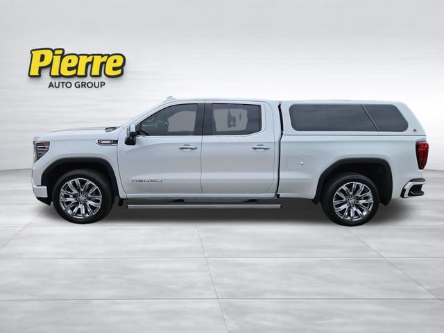 Used 2024 GMC Sierra 1500 Denali w/ Denali Reserve Package AWD/4WD image 2
