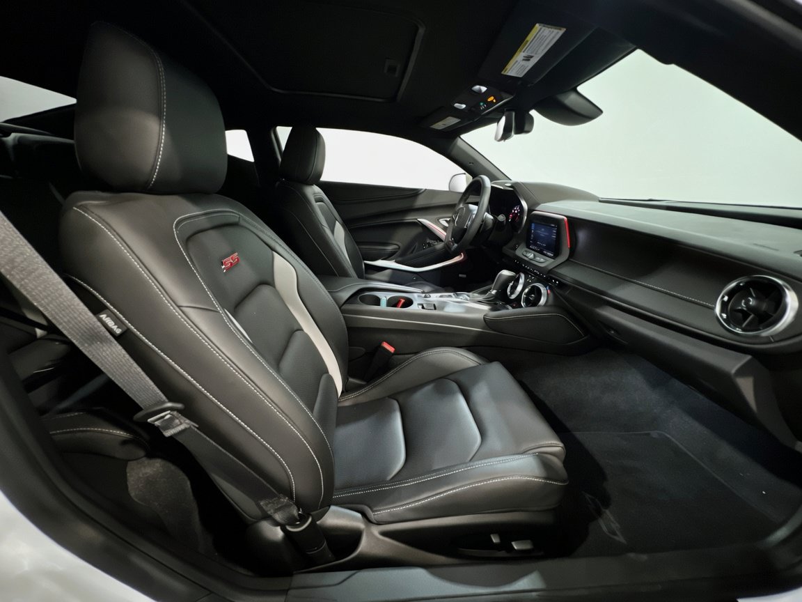 Used 2023 Chevrolet Camaro SS RWD image 22