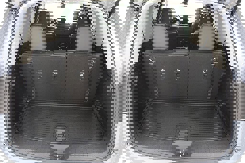 Used 2025 Honda Pilot Touring image 31