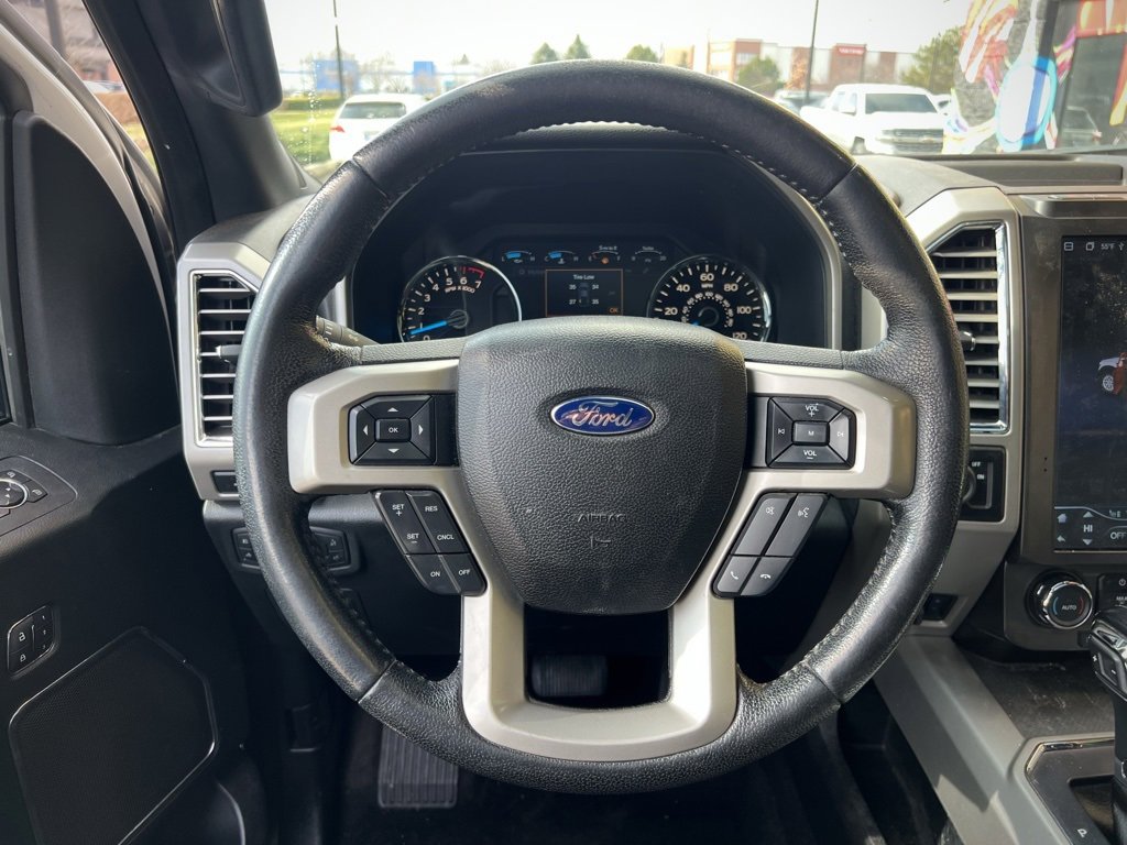 Used 2015 Ford F150 Lariat image 28