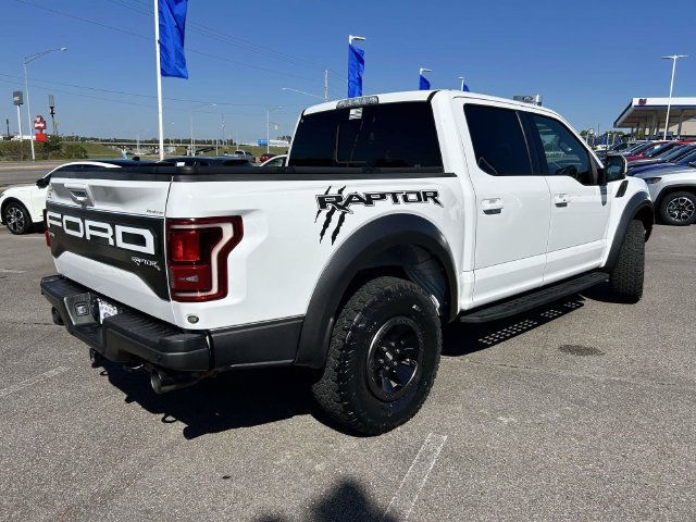 Used 2018 Ford F150 Raptor w/ Equipment Group 802A Luxury AWD/4WD image 6