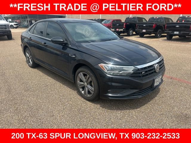 Used 2019 Volkswagen Jetta R-Line FWD image 1