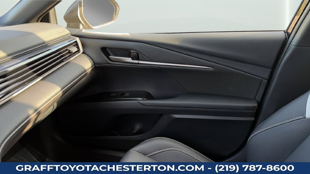 Used 2026 Toyota Camry SE w/ Multimedia Upgrade Package AWD/4WD image 14