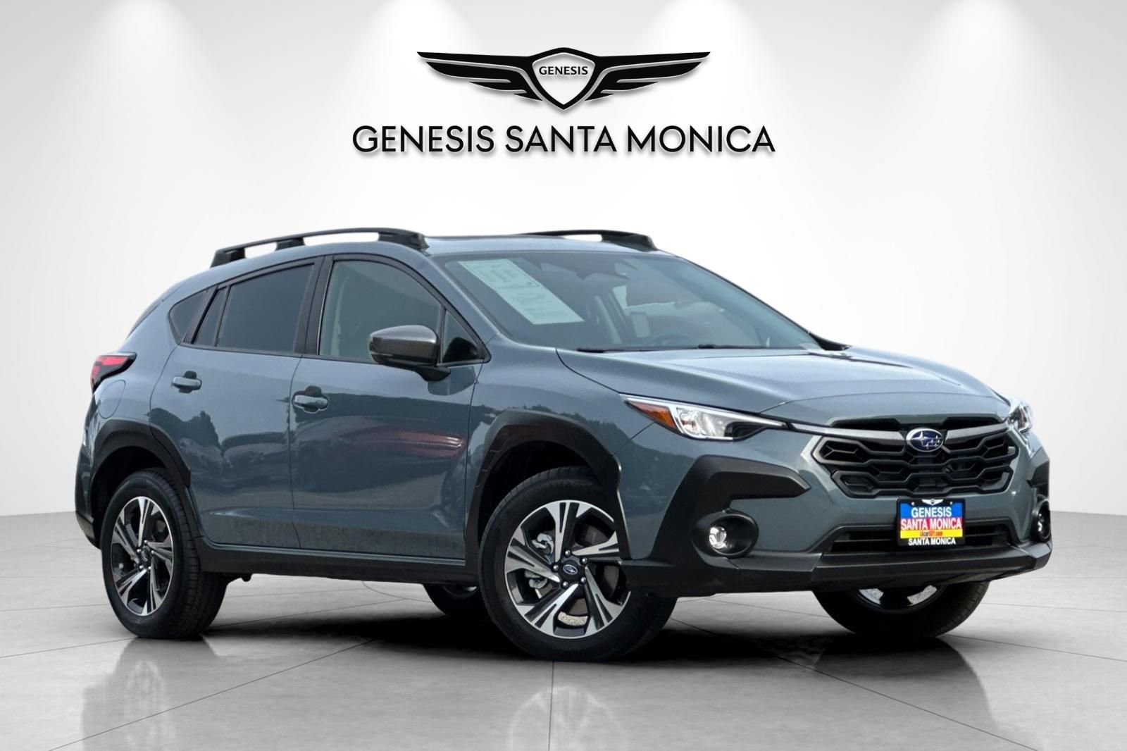 Used 2024 Subaru Crosstrek 2.0i Premium AWD/4WD image 2