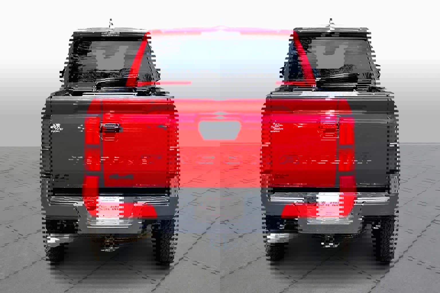 Certified 2025 Toyota Tacoma TRD Off-Road image 5