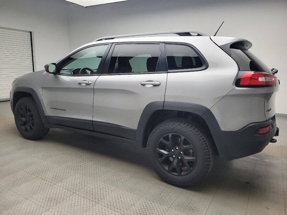 Used 2015 Jeep Cherokee Trailhawk w/ Cold Weather Group image 3