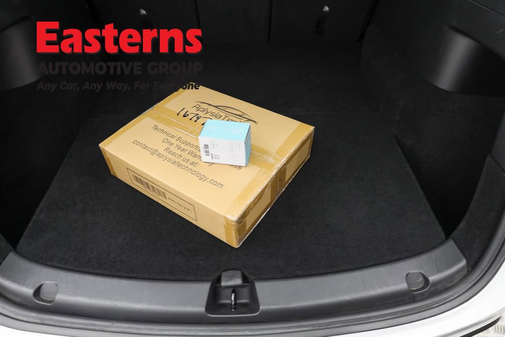 Used 2021 Tesla Model Y Long Range image 9