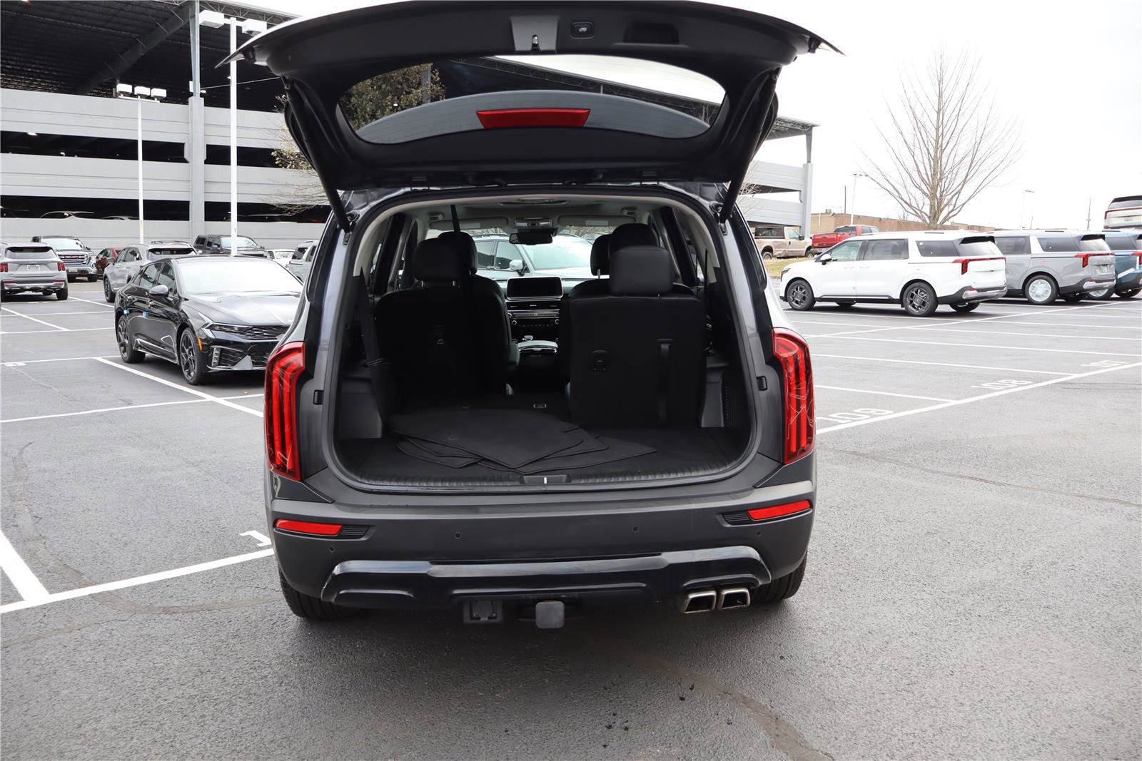 Certified 2022 Kia Telluride EX w/ EX Premium Package image 5
