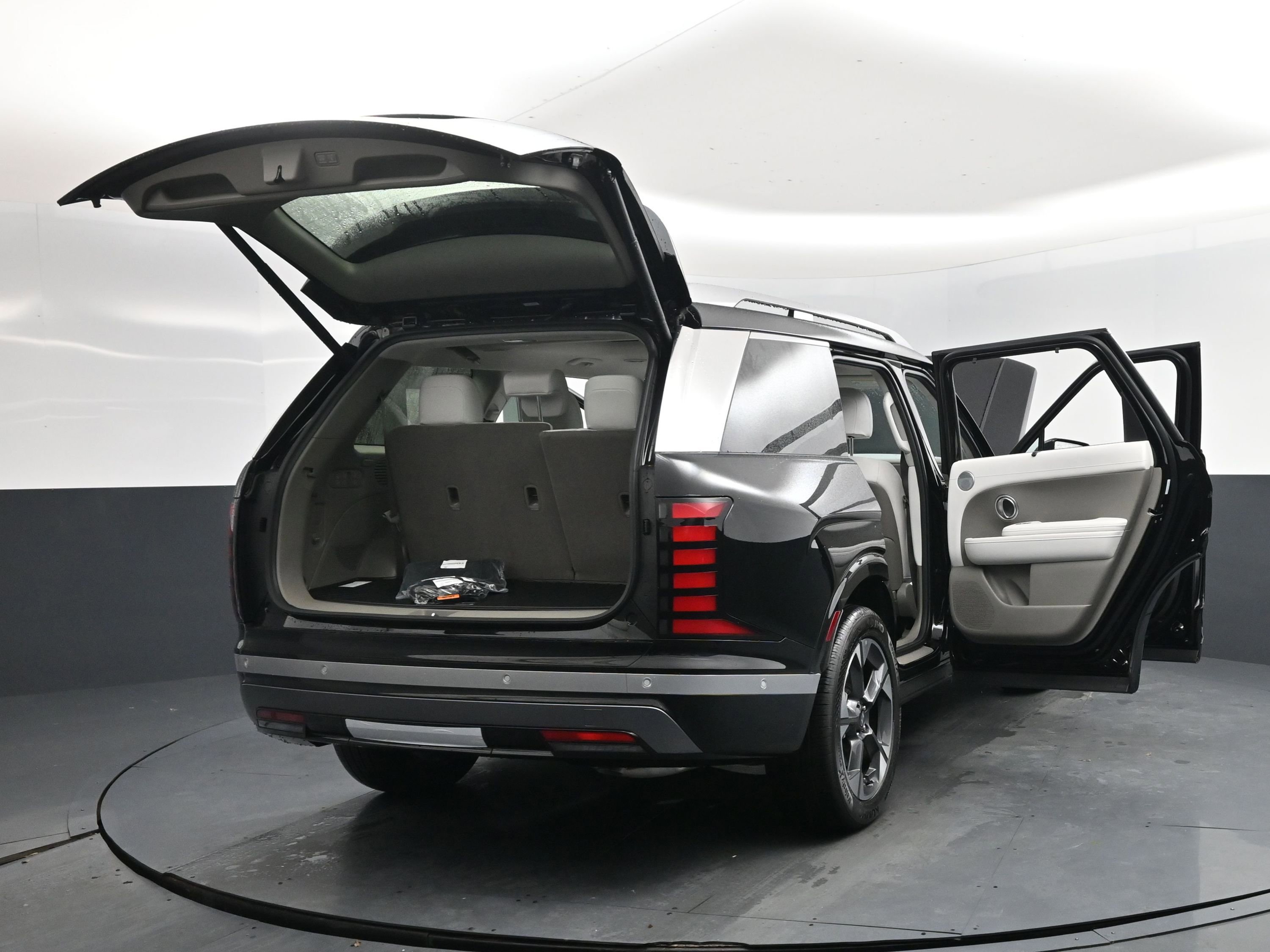 New 2026 Hyundai Palisade Limited image 19