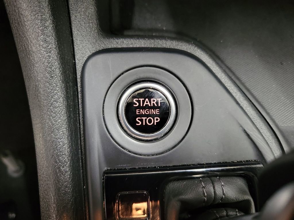 Used 2025 Nissan Sentra S image 30