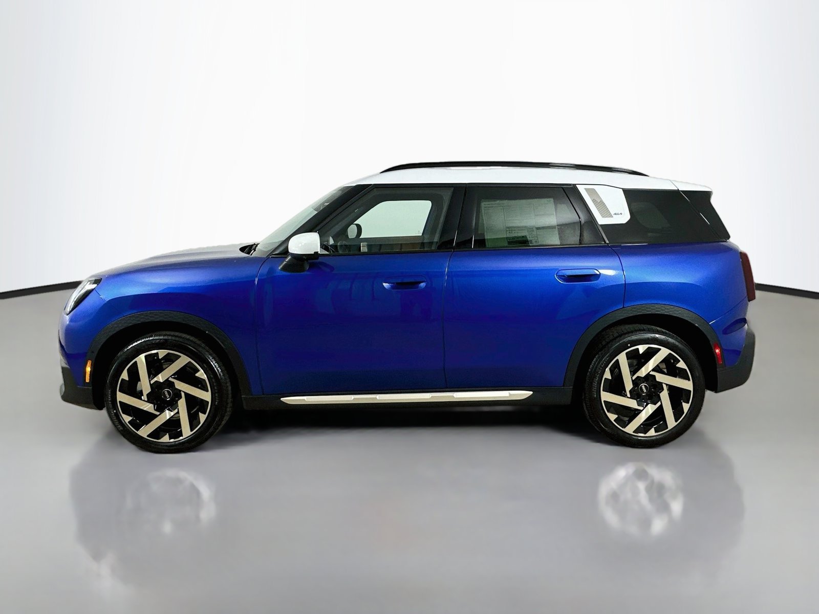 New 2027 MINI Cooper Countryman S w/ Comfort Package Max AWD/4WD image 8