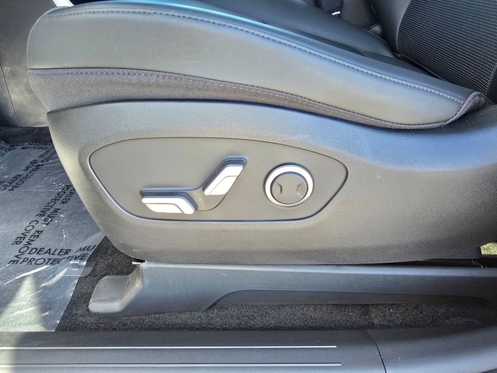 New 2026 Hyundai Ioniq 9 SEL image 16