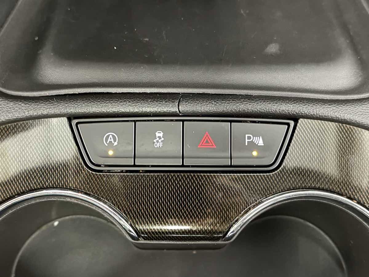 Used 2021 GMC Acadia AT4 w/ Trailering Package image 29