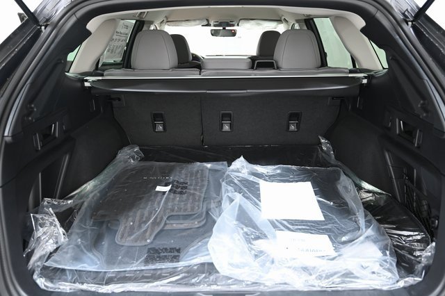 New 2025 Subaru Outback Premium image 18